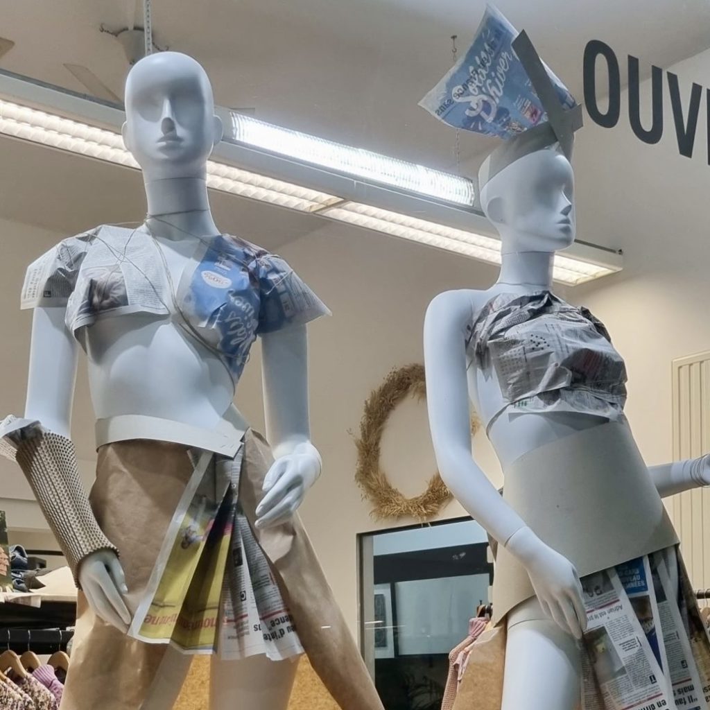 Uessential: étalage Soldes